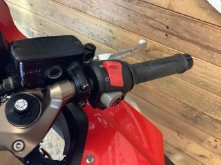 /photos/12612/602f7049-f044-4236-9462-fcf7b4bc3025_i320x240.jpg